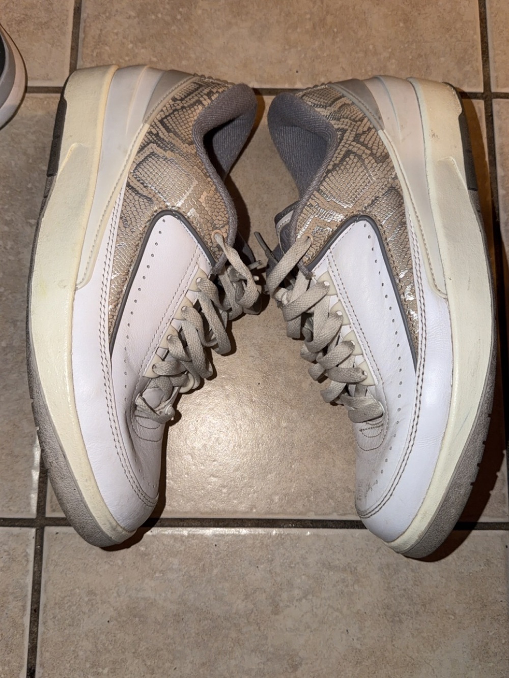 Nike Air Jordan 2 Retro Low "Python" Size 9 - Picture 2 of 6